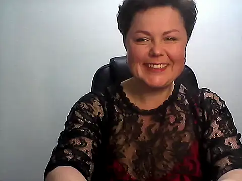 EllaLove2277 webcam