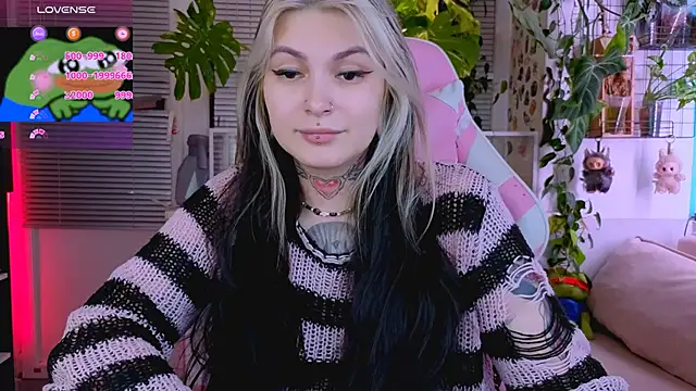 jelya_sg webcam