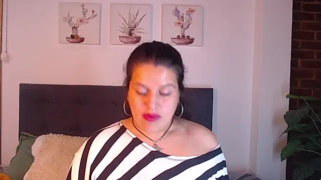 Andrea_secret_ webcam