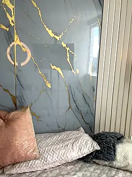 Mia_Sun14 webcam