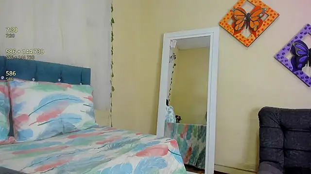 cristalwalker__ webcam