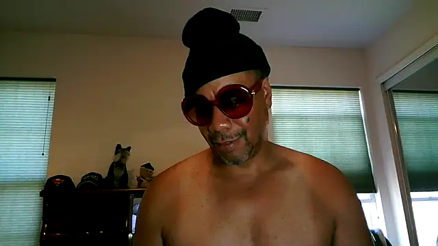 pimpdaddy4ever webcam