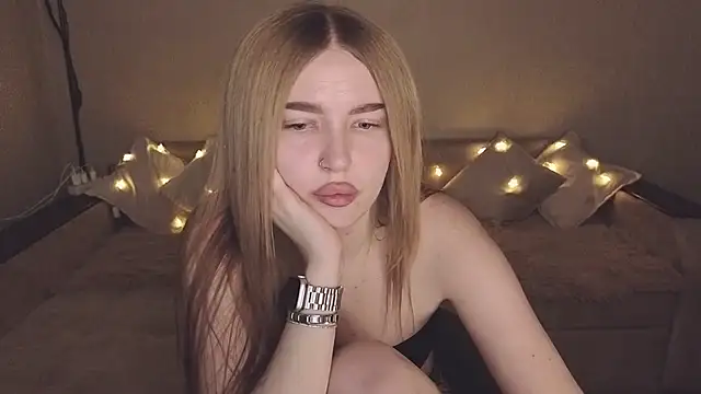 ViolettaLopez webcam