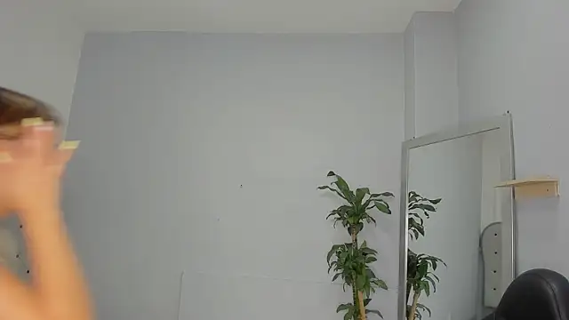Alix_18_ webcam
