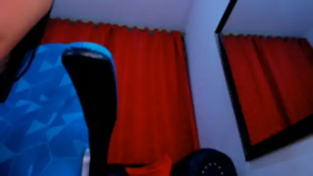 Lila_Pinky webcam
