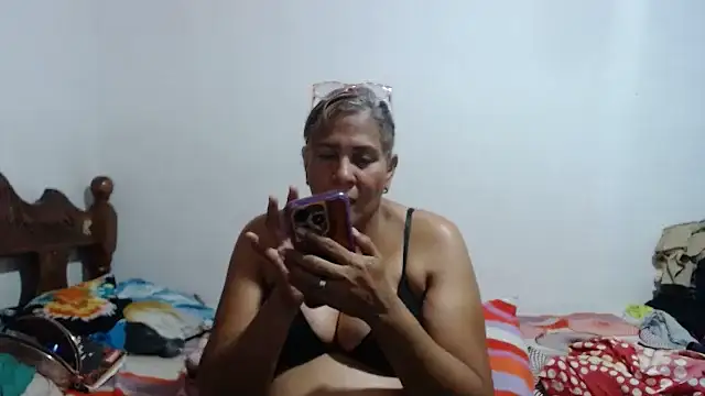 tamibusty webcam