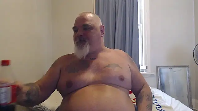 Newfiesausage1972 webcam