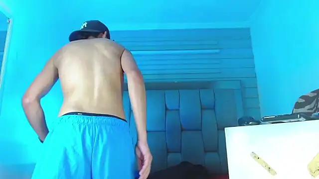 Valentin_Gray webcam