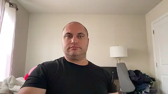 SluggishChase99 webcam