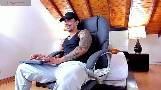 Liam_Espinoza webcam