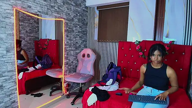 madih_love webcam