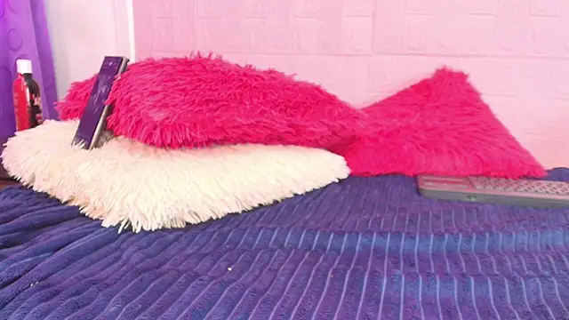 Baby_kinky-- webcam