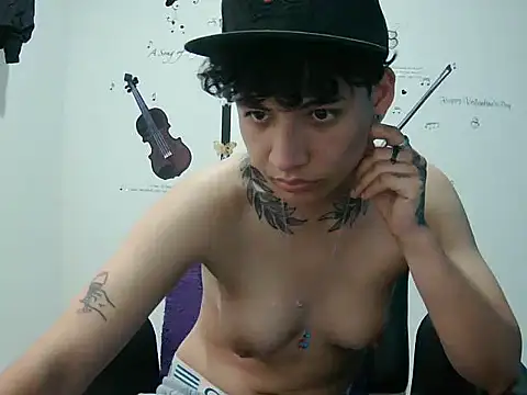 Owen_tomboy webcam