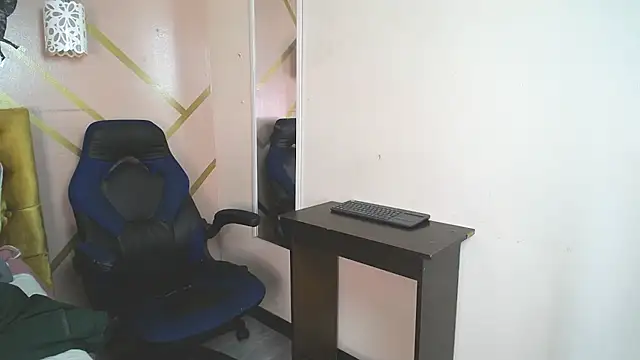 Beleaht_Pleasure webcam