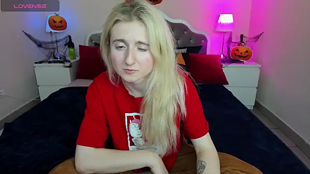 CamillaDreamer webcam