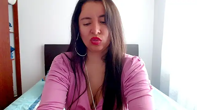 emely_sexx20 webcam