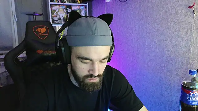Nik_Namee webcam