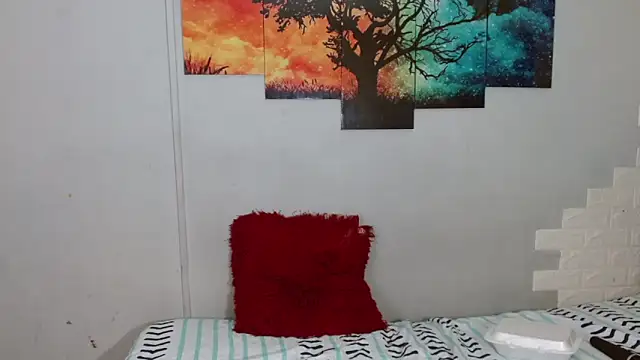 lara_jean23 webcam