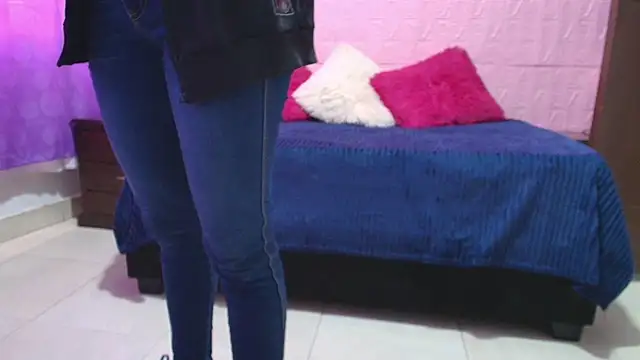 Baby_kinky-- webcam