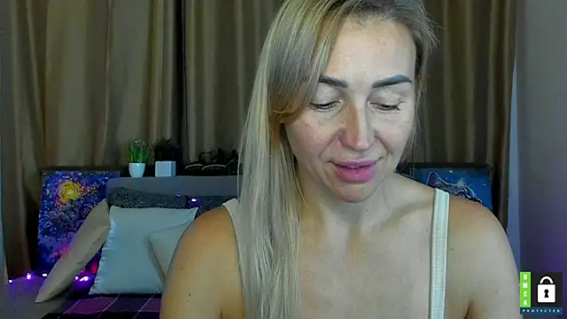 Kiss_julli88I webcam