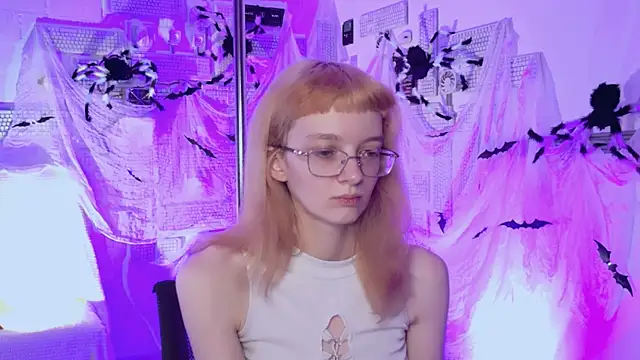 MollyJiggles webcam