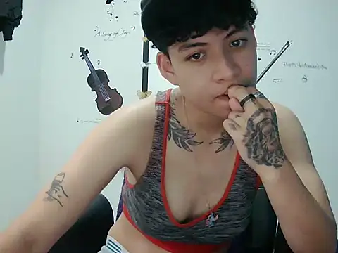 Owen_tomboy webcam