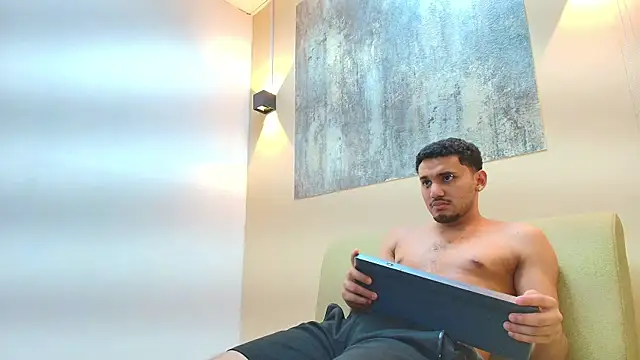 Adamss_23 webcam