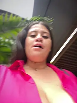 natalia_cleark09 (F young) - Wet my pussy in the car😈