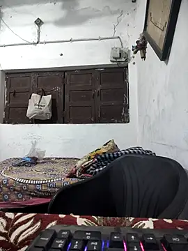 Herecallboyyash webcam