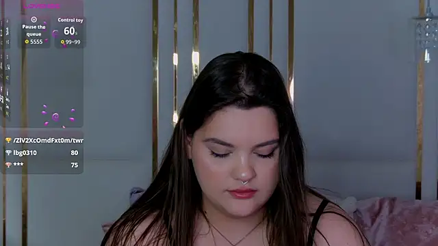 EmilyHyde webcam