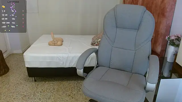 sussy_leon webcam