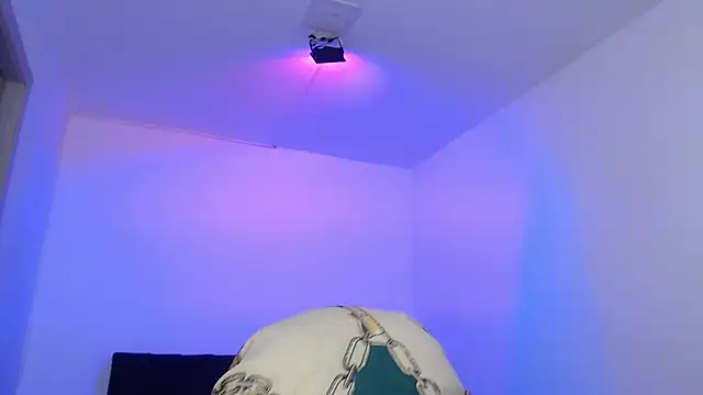 _MissMegann webcam