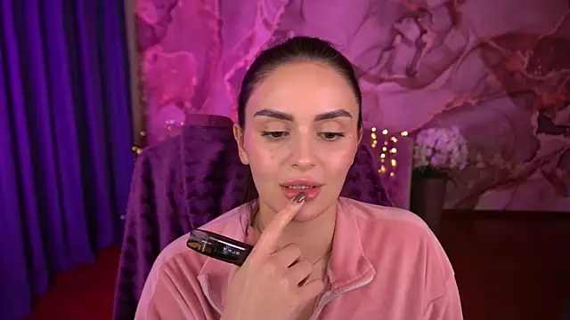 MilashaLovely webcam