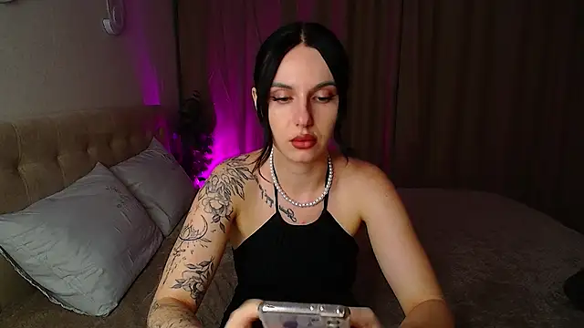 poison_inyour_mind__ - Poison_inyour_Mind__'s free webcam