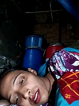 Pinki_thakur_1