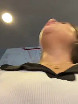 Alyha_Cortes webcam