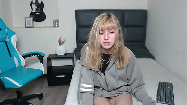 Amnesia_ webcam