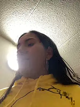luna_asss webcam