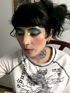 LiliJones_ webcam