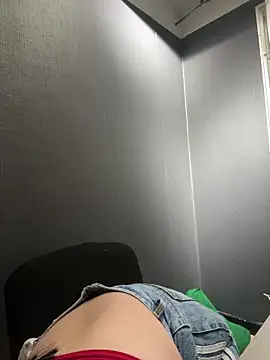 Emily_Rivers_ webcam