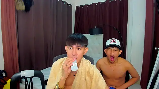 XloverXsiantwink
