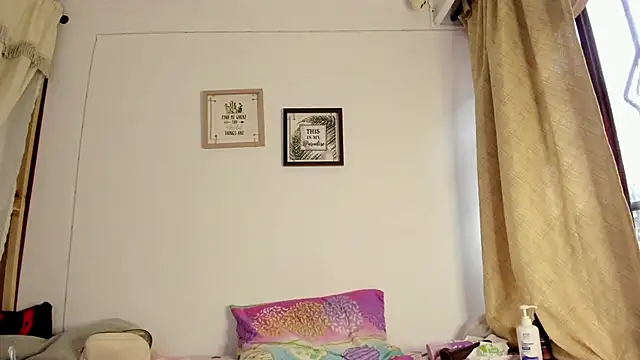 selena_jhonson webcam