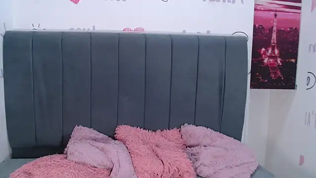 KittyBrookex webcam