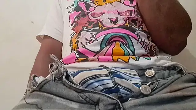 royblackbigpvt webcam