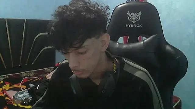 Dark_DesireX webcam