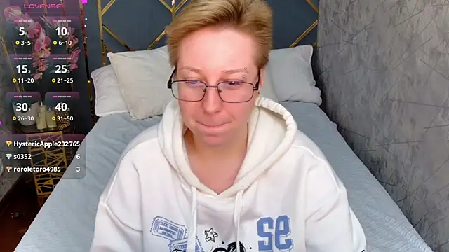 AlexandraGreen webcam