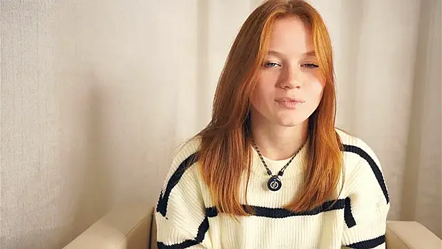 KarlynGow webcam