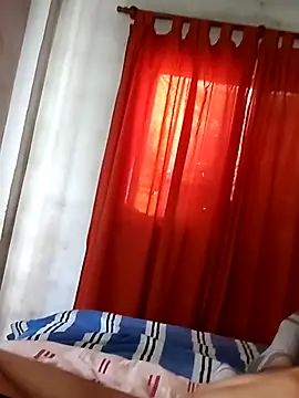 Emanuel195 webcam