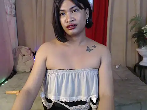 miss_laila_ webcam