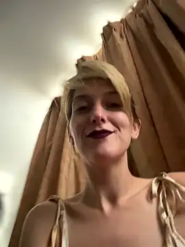 MrsSizzle webcam